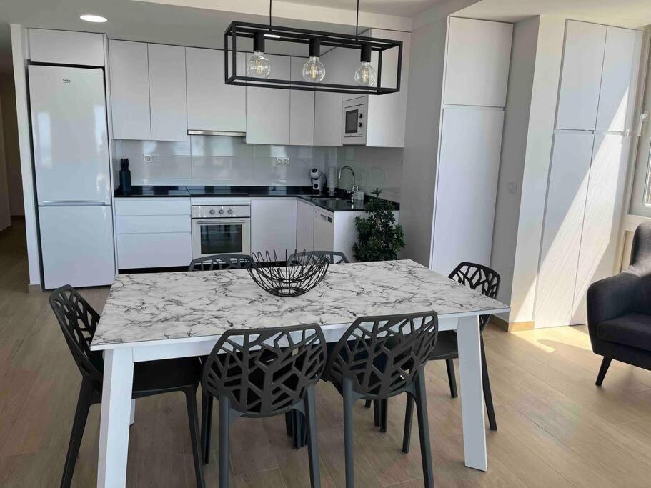 Apartamento Con Preciosas Vistas A Pie De Playa Санта Пола Екстериор снимка