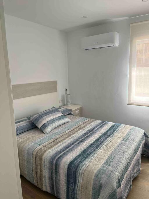Apartamento Con Preciosas Vistas A Pie De Playa Санта Пола Екстериор снимка